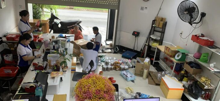 Chuyển Phát Nhanh Quốc Tế Miền Tây Express