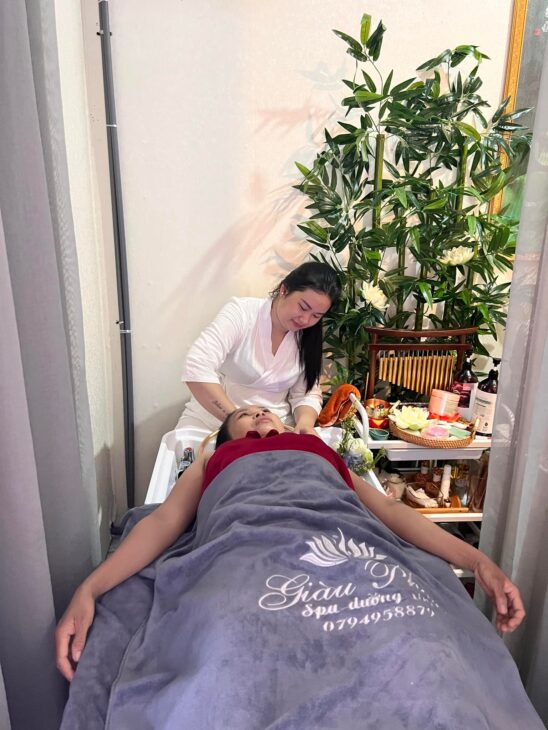 Khung giờ vàng 1h30-18h giảm 10% cho tất cả các dịch vụ massage…