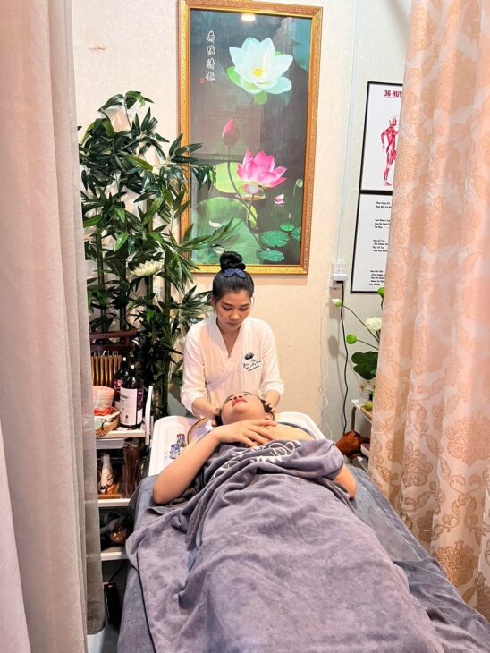 Khung giờ vàng 1h30-18h giảm 10% cho tất cả các dịch vụ massage…