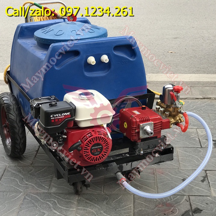 Máy phun thuốc đẩy tay PT200T động cơ Thái