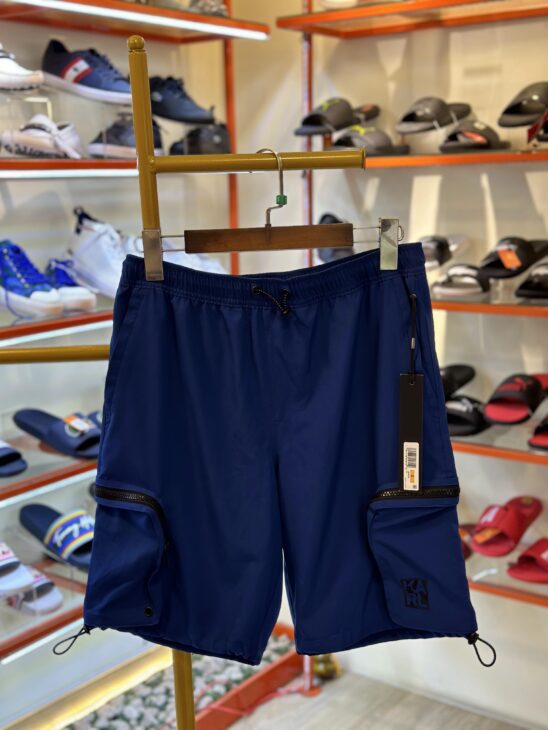 Quần short Karl