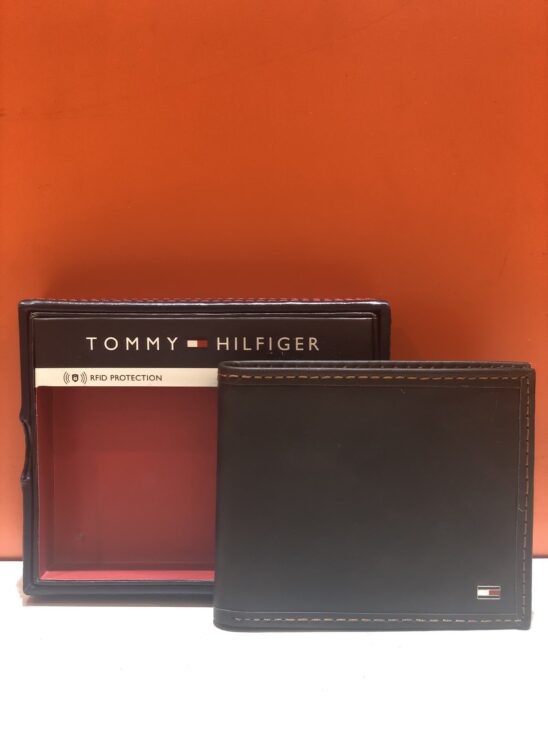 Ví Tommy chính hãng nhập Mỹ