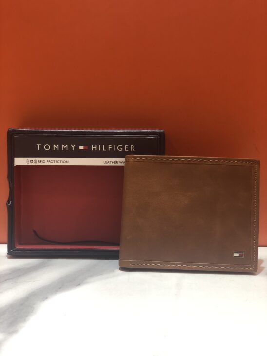 Ví Tommy chính hãng nhập Mỹ