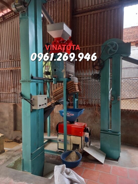 Bộ máy xát gạo liên hoàn Vinmax BXG1000 có gàu tải tự động