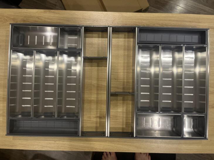 Khay đựng thìa, đũa inox cao cấp TaKing