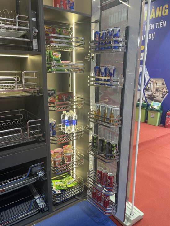 Tủ đồ khô 6 tầng TaKing, khả năng lưu trữ đồ lớn, thiết kế hiện đại