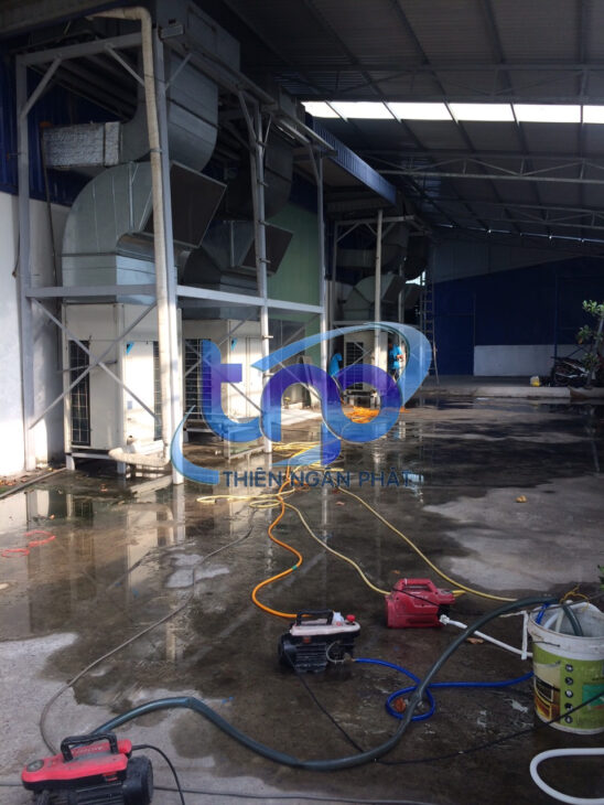 Đại lý nào phân phối máy lạnh tủ đứng 10hp Daikin – LG?