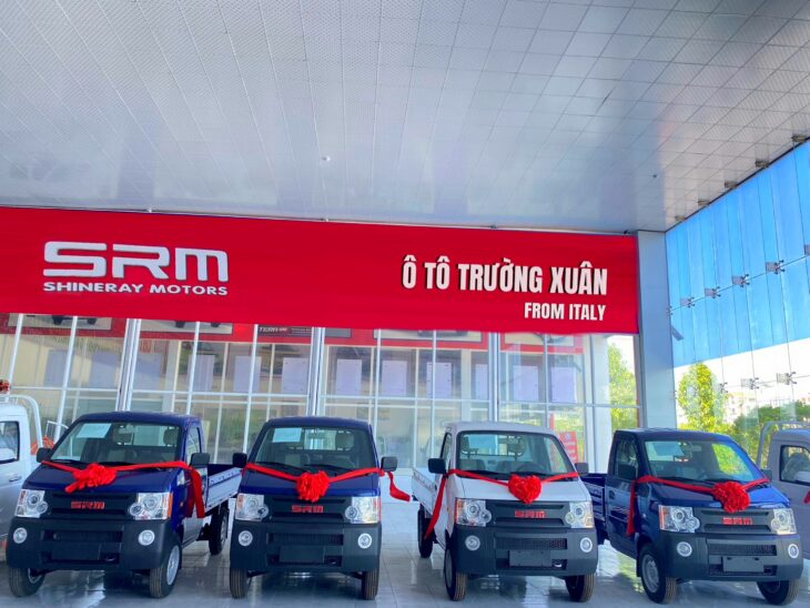 Xe Tải SRM K990: 990Kg Thùng Dài 2.45M