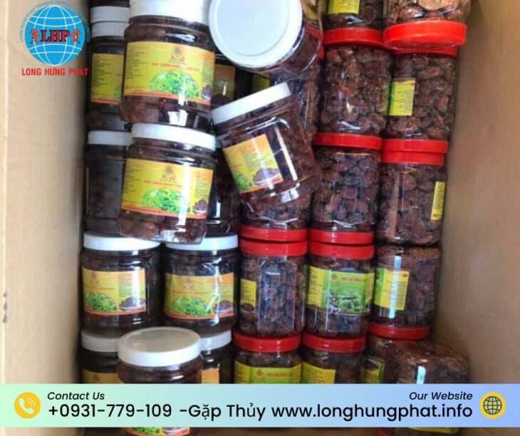 Gửi hoa giả trang trí tết, bánh mứt tết đi Canada chỉ từ 18x.000 vnd/kg