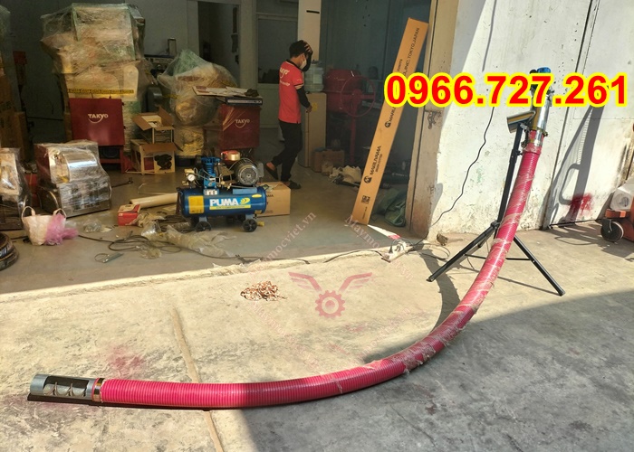 Máy hút hạt nông sản dùng điện cáp mềm 4 mét Kawasaki VMH4000