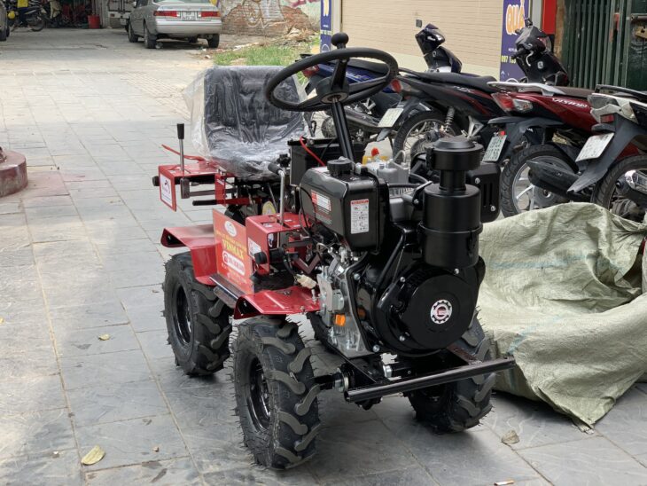 Máy xới đất chạy dầu 13Hp ngồi lái Turbo TBD1300