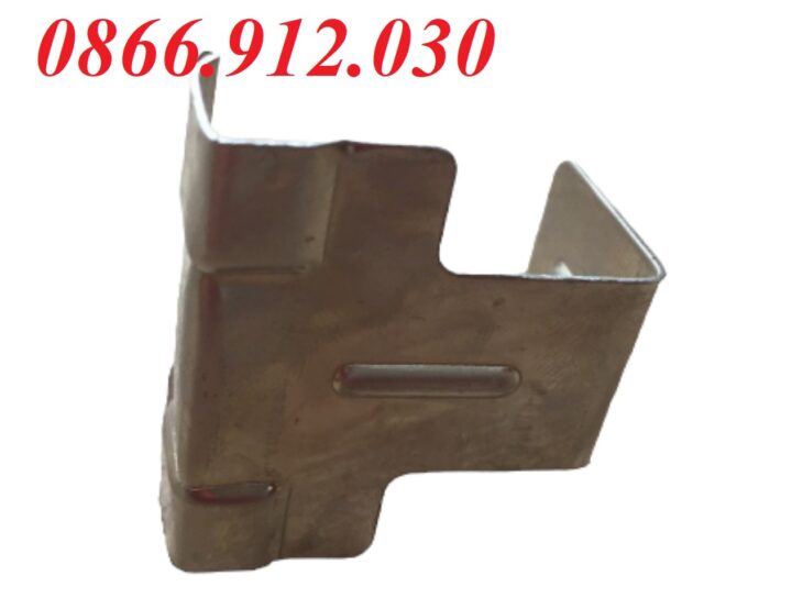 Kẹp thoát nước inox 304 tấm pin năng lượng mặt trời