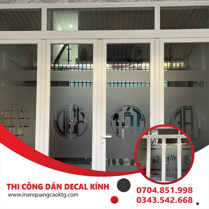 thi công decal dán kính