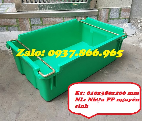 Bán thùng nhựa có quai sắt 2 đầu, thùng nhựa đặc, khay nhựa có quai hai đầu , thùng A2