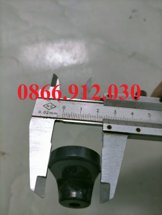 Cục nhựa đỡ mặt bàn, con kê nhựa mặt bàn gỗ khung sắt