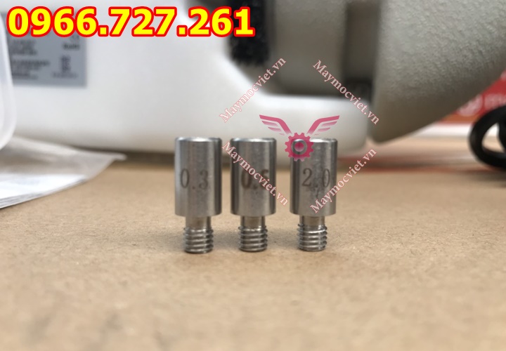 máy phun khử khuẩn, sát trùng phòng mổ chạy Pin Rohs