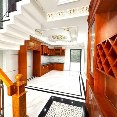 Bán nhà Đường Lê Hồng Phong, Quận 10 (4×11, 4 tầng) HXH chỉ 6.4 tỷ