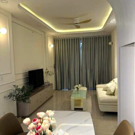 Bán nhà HXH Nguyễn Tri Phương Quận 10 40m2 2 tầng chỉ 6 tỷ.