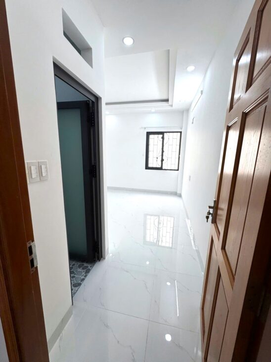 Bán nhà Đường Lê Hồng Phong, Quận 10 (4×11, 4 tầng) HXH chỉ 6.4 tỷ