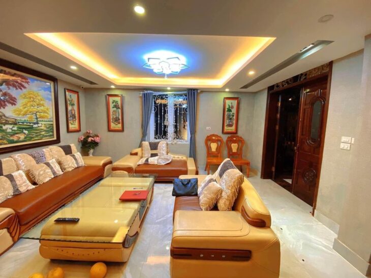 QUÁ HIẾM. nhà Văn Quán 82m2, 4 TẦNG, giá 12 tỷ. Ở NGAY – Ô TÔ VÀO NHÀ – KINH DOANH – TIỆN ÍCH KĐT
