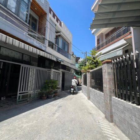 Bán nhà 3 tầng – 5,1 tỷ – Đường Trần Cao Vân – Đà Nẵng ( Ngân dí )