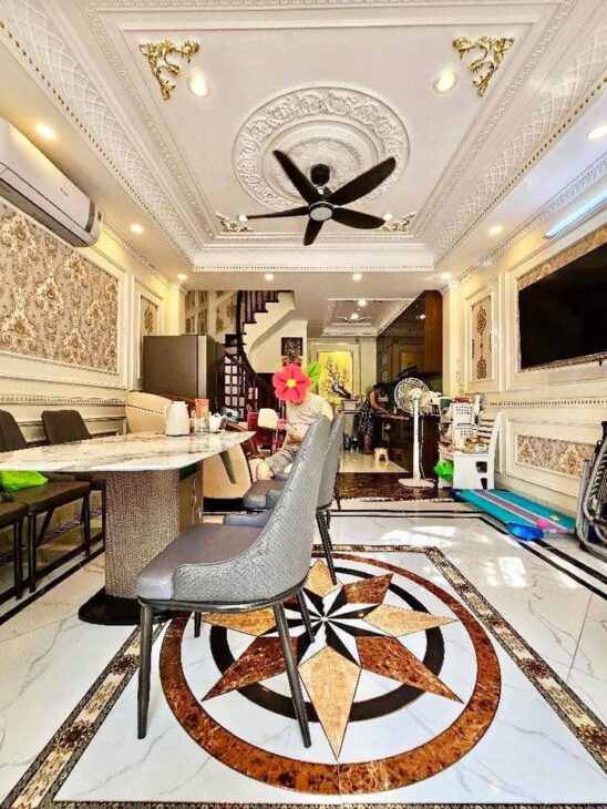 Hiếm. Bán nhà KĐT Văn Phú 77m2 , 5 TẦNG, nhỉnh 15 tỷ. VỈA HÈ – Ô TÔ TRÁNH – DÂN TRÍ CAO – TIỆN ÍCH