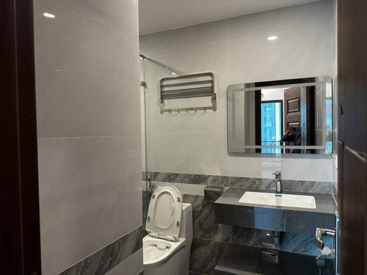 HIẾM CÓ KHÓ TÌM 56M 5 TẦNG THANG MÁY