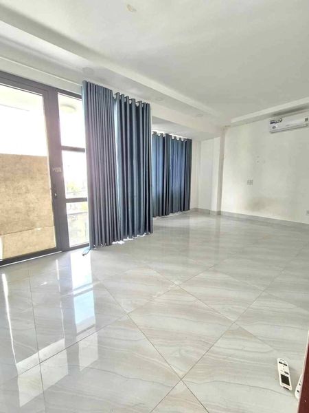 Đường Trần Văn Quang Phường 10 Quận Tân Bình.