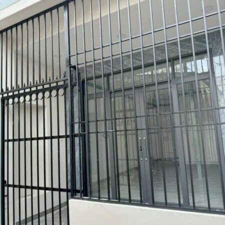 NHÀ MỚI TTTP 2 TẦNG HẺM THÔNG ĐƯỜNG LÊ HỒNG PHONG