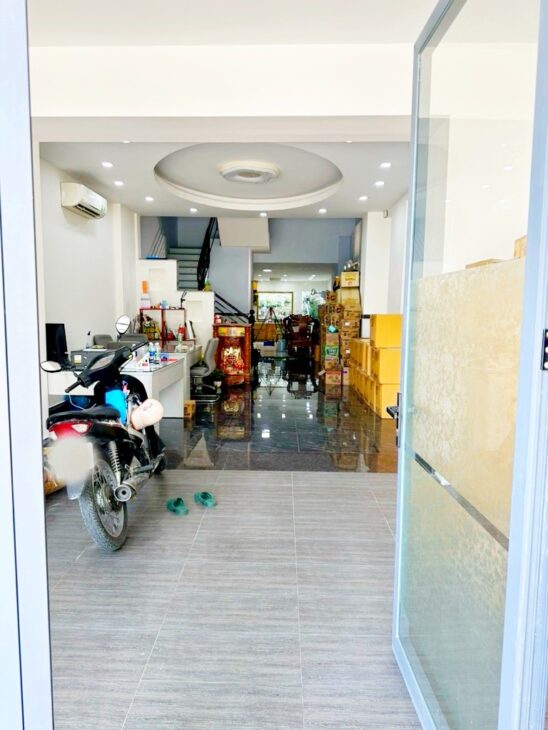Mặt tiền kinh doanh Trịnh Quang Nghị 5×24 4 tầng sổ riêng chỉ 11 tỷ