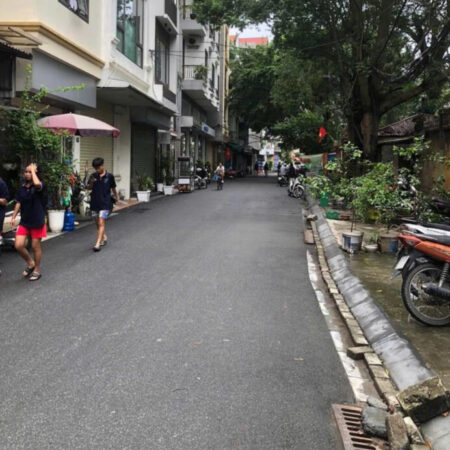 BÁN NHÀ HÀ TRÌ ,HÀ ĐÔNG – NHÀ MỚI THIẾT KẾ ĐẸP,THANG MÁY- NGÕ TO