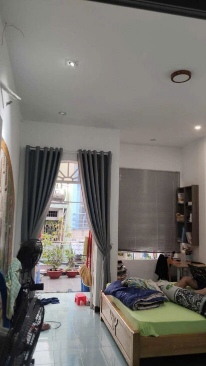 Chủ Ngộp Bank!!!Bán Gấp!!Chỉ còn 5,95 tỷ, Nhà C4 SHR, diện tích khủng 117m2, 1/ Nguyễn Văn Quá