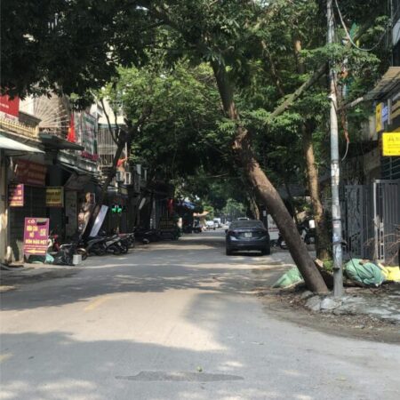 Bán nhà Nguyễn Khuyến Hà Đông 2 xe con tránh nhau, tiện ích ngập tràn, 45m2 chỉ 7.8 tỷ Bán nhà Nguyễn Khuyến Hà Đông 2 xe con tránh nhau, tiện ích ngập tràn, 45m2 chỉ 7.8 tỷ