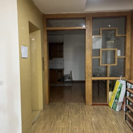 Tôi chính chủ cho thuê nhà mặt tiền 6 tầng tại địa chỉ Nhà số 3 ngõ 118 ngách 8 Nguyễn Khánh Toàn