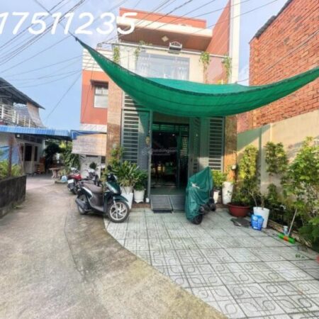 Bán nhà đã hoàn công 1 trệt 1 lầu P. Hiệp Hòa, DT 110m2, 6PN, hẻm 77 chợ Hiệp Hòa 0917511235 Bán nhà đã hoàn công 1 trệt 1 lầu P. Hiệp Hòa, DT 110m2, 6PN, hẻm 77 chợ Hiệp Hòa 0917511235