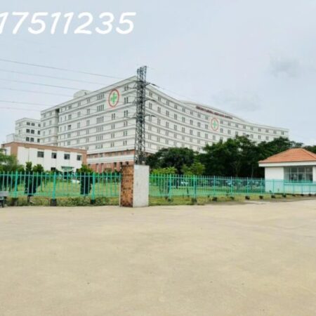 Bán lô đất rất đẹp 5*20 ngay bên hông bệnh viện Shingmark đường rộng 6m lh 0917511235