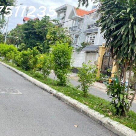Giảm 5 tỷ. Bán gấp lô góc 2 mặt tiền thuộc Thảo Điền Q2 kế Vincom DT 7x20m hướng ĐN ĐB khu compound Giảm 5 tỷ. Bán gấp lô góc 2 mặt tiền thuộc Thảo Điền Q2 kế Vincom DT 7x20m hướng ĐN ĐB khu compound