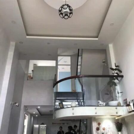 Bán nhà 4 tầng HXH góc 2 MT, đường số 11, Trường Thọ, Thủ Đức, 84m2, ngang 5.6 * 16m, giá nhỉnh 8