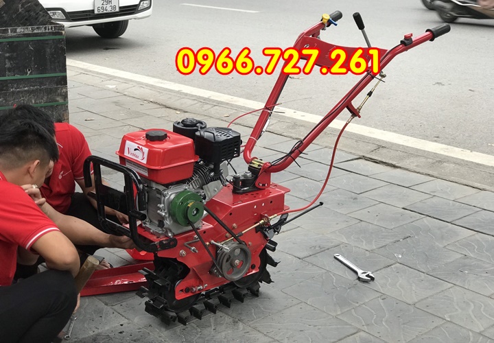 Máy xới đất, lên luống, đào rãnh Kawasaki TK70 động cơ xăng