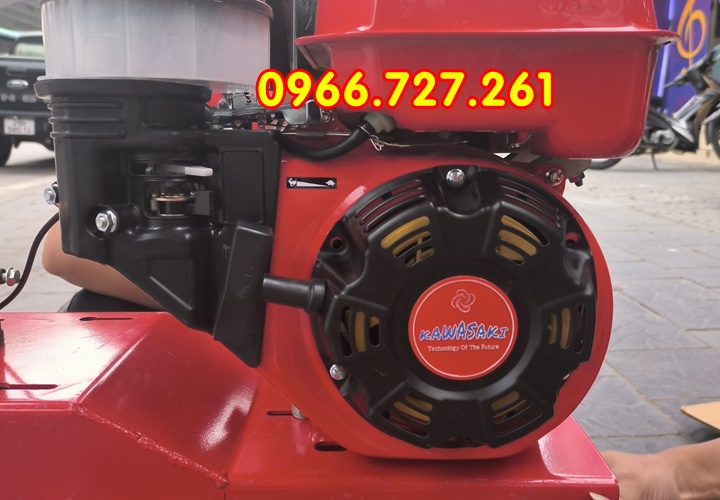 Máy xới đất, lên luống, đào rãnh Kawasaki TK70 động cơ xăng