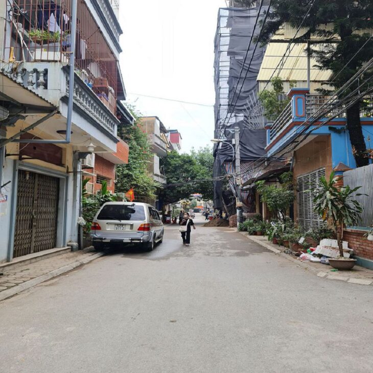 68m2 đất trục chính kinh doanh sầm uất tại Trâu Quỳ, Gia Lâm. Mt 4,5m, đường 10m. Lh 0989894845