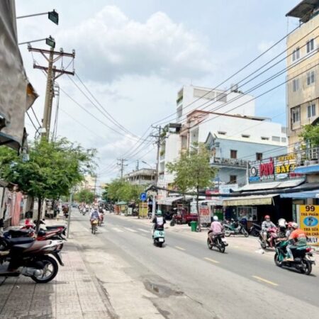 Mặt tiền kinh doanh Phạm Thế Hiển 4.7×57 sổ riêng nở hậu chỉ 14 tỷ.