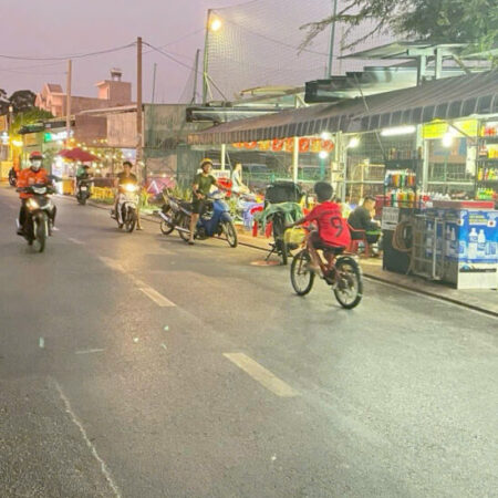 Bán nhà mặt tiền 4x18m giá 5,7 tỷ Tân Chánh Hiệp 35, Quận 12