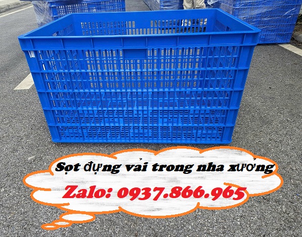 Sọt dùng đựng vải, sọt đựng thành phẩm, sọt có 26 bánh xe, sọt dài hơn 1m