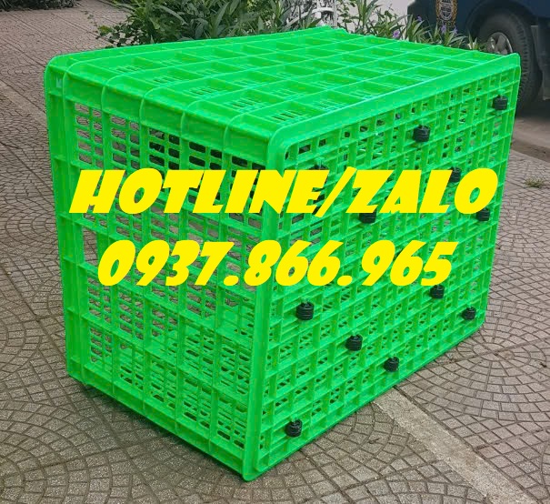 Sọt dùng đựng vải, sọt đựng thành phẩm, sọt có 26 bánh xe, sọt dài hơn 1m