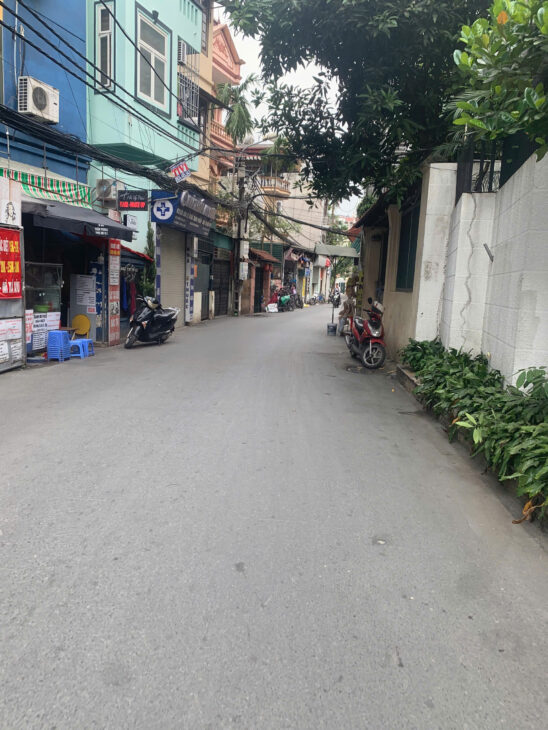 Siêu phẩm Bồ Đề 172M . Ô tô đỗ cổng . Chỉ 18 tỷ