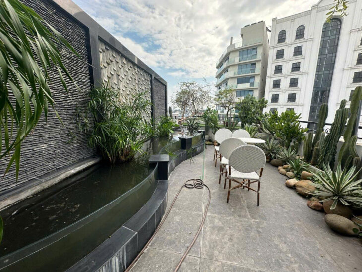 Hồng Tiến, Diện tích 120m2, 8 tầng, Mặt tiền 5.6m, Giá 69 tỷ