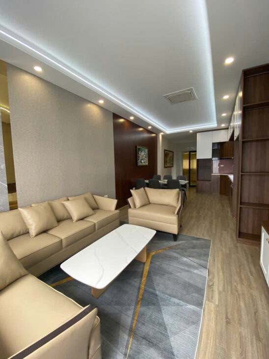 Nguyễn văn cừ, Diện tích 184m2, 4 tầng, Mặt Tiền 7m, Giá 42 tỷ