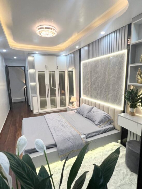 Nhà Siêu Đẹp, 10m Ra Ô Tô Tránh Phố Chợ Khâm Thiên 5,98 tỷ, diện tích 32m2, mặt tiền 3,5m Đống Đa