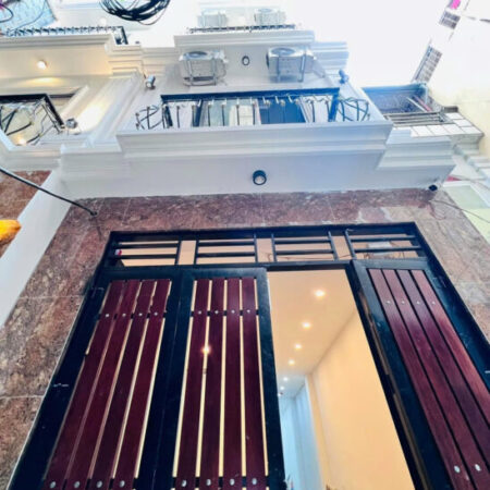 Bán nhà dịch vụ thang máy cực đẹp 7 tầng – Ba Đình Quận Quận